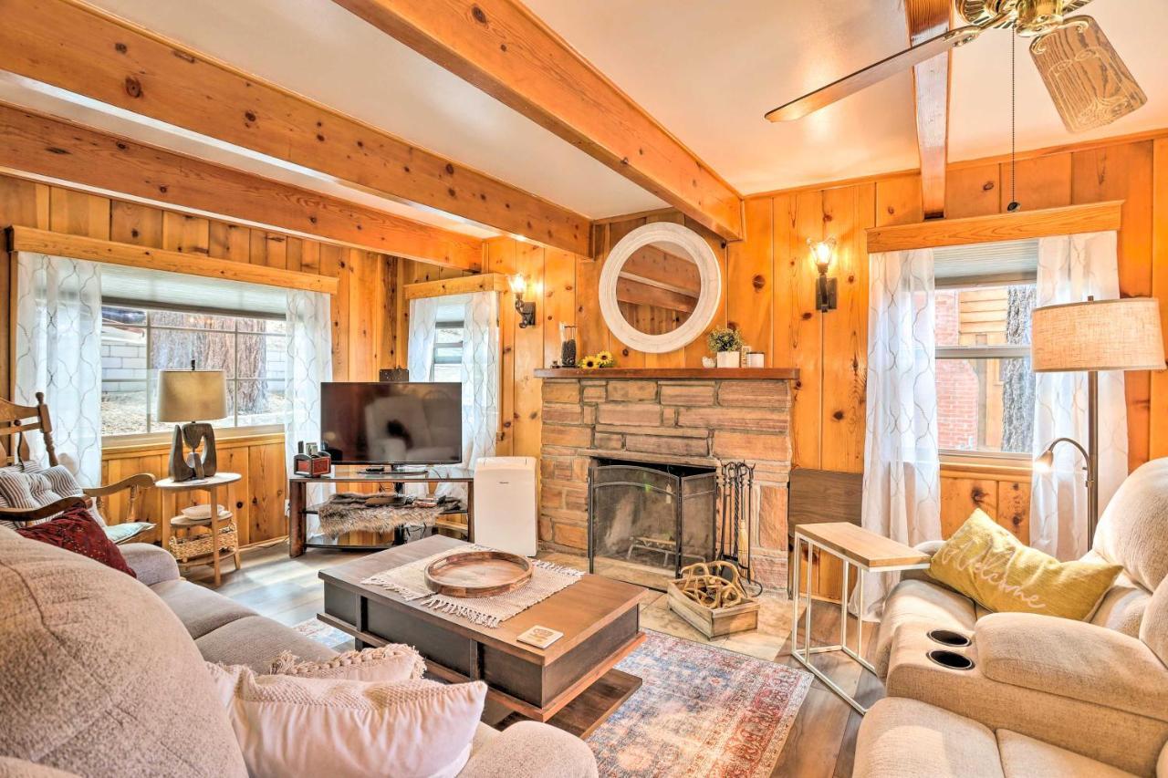 Wrightwood Cabin With Cozy Interior! ภายนอก รูปภาพ