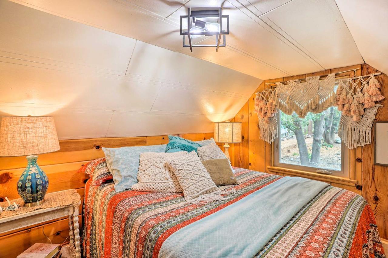 Wrightwood Cabin With Cozy Interior! ภายนอก รูปภาพ